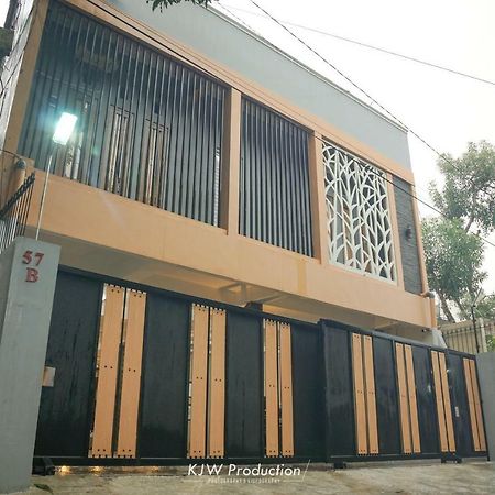 M Stay Guest House Jogja Yogyakarta Eksteriør billede